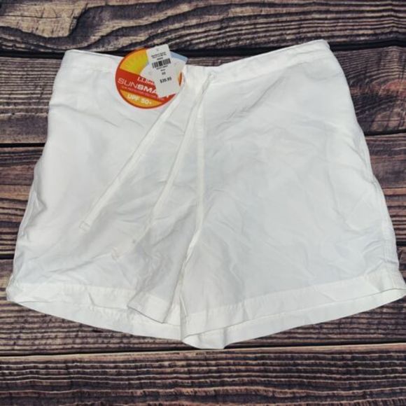 L.L. Bean Pants - NWT LL Bean Nylon Shorts Women XS WHITE Nylon Drawstring Lined Outdoor UPF 50+